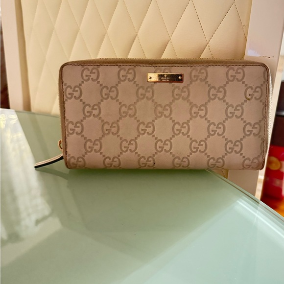 Rare Gucci Guccissima Zip Around Wallet in Off White / Taupe - Picture 12 of 13